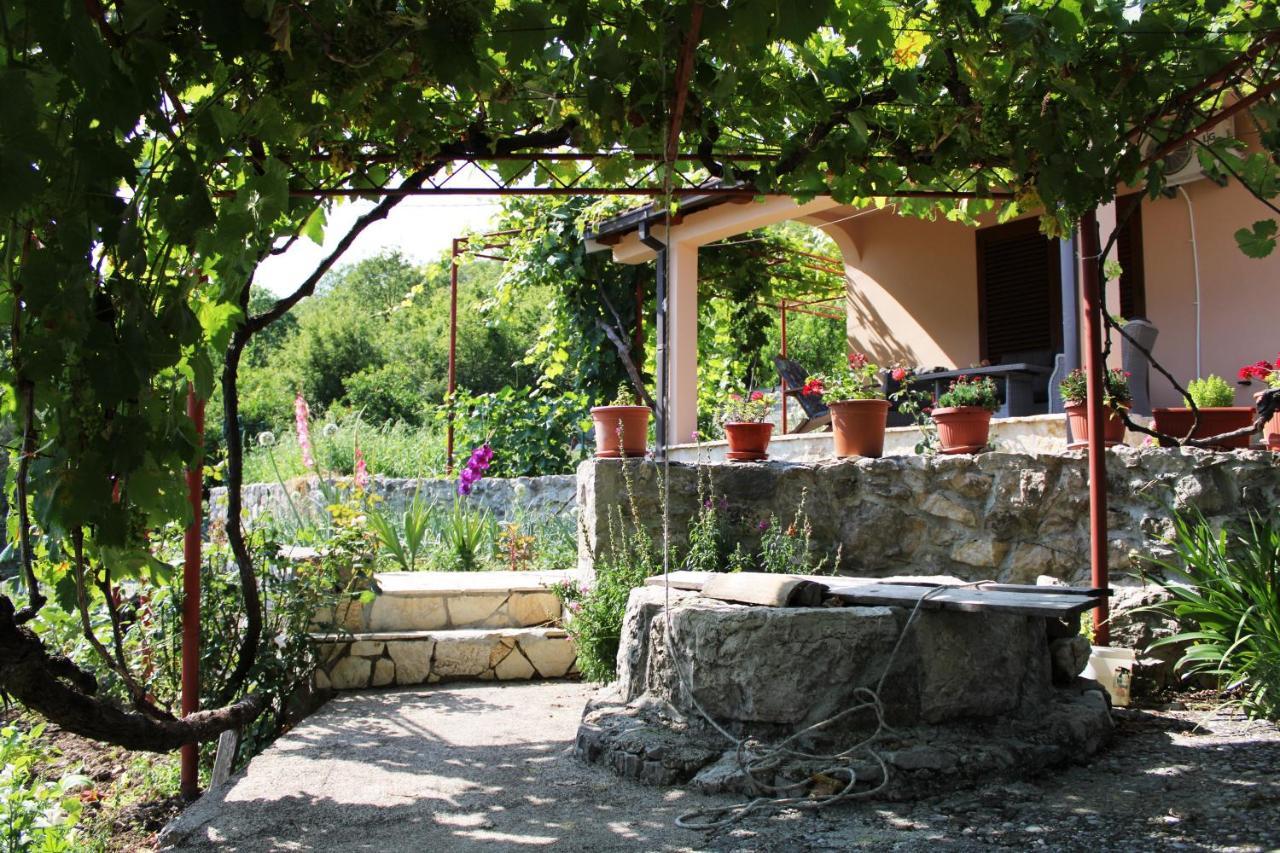 Holiday Home Gazevic Вирпазар Екстериор снимка