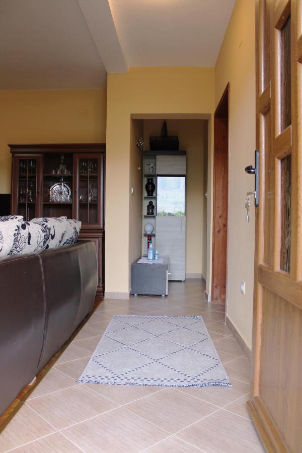 Holiday Home Gazevic Вирпазар Екстериор снимка